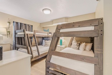 Wake up to VIEWs of one of Destin's most beautiful coastlines - photo 29