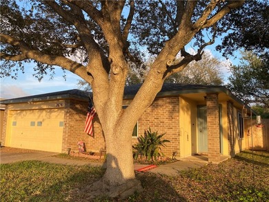 Welcome to this charming, one-owner, well cared for home - photo 37