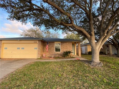 Welcome to this charming, one-owner, well cared for home - photo 38
