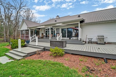 Dreaming of life on the lake? This home has it all! Step into an - photo 47