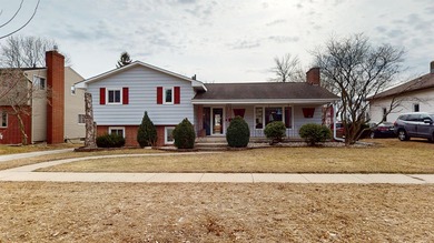 Storm Lake Home For Sale in Storm Lake Iowa