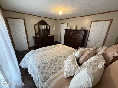 SPACIOUS 4-BEDROOM HOME ON OVER 4 ACRES IN MCHENRY!! Discover - photo 11