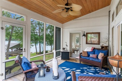 Bring your toothbrush to this turnkey Waterfront home to begin a - photo 16