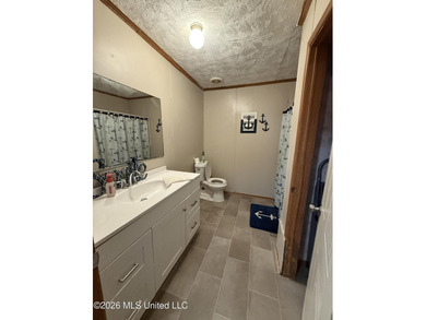 SPACIOUS 4-BEDROOM HOME ON OVER 4 ACRES IN MCHENRY!! Discover - photo 23