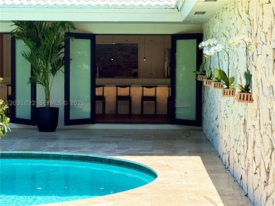 Meticulously renovated split plan Palmetto Bay home by husband - photo 5