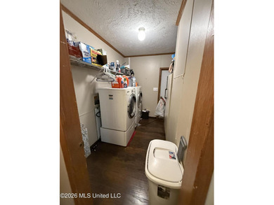 SPACIOUS 4-BEDROOM HOME ON OVER 4 ACRES IN MCHENRY!! Discover - photo 25
