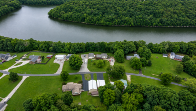 Great for Full-Time living at the lake! Flat lot, Garage & Dock - photo 48