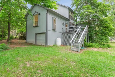 Bring your toothbrush to this turnkey Waterfront home to begin a - photo 32