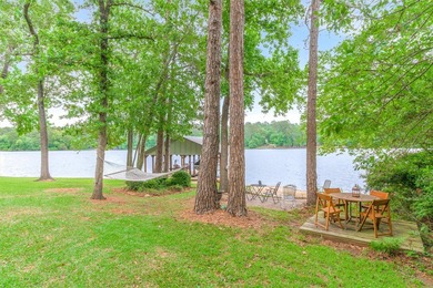 Bring your toothbrush to this turnkey Waterfront home to begin a - photo 35