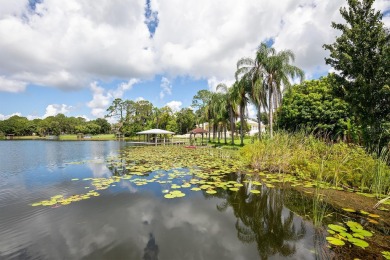 Cub Lake  Home For Sale in Apopka Florida