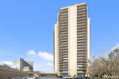 A top floor unit perched at the crest of Cathedral Hill - photo 3