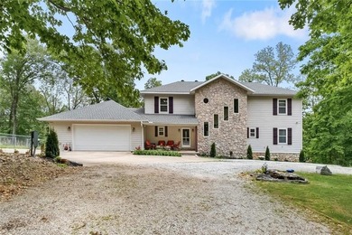 Discover this beautiful 4bed, 4bath home in a peaceful, wooded - photo 2