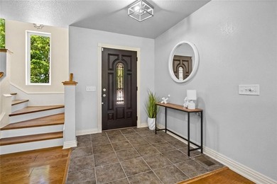 Discover this beautiful 4bed, 4bath home in a peaceful, wooded - photo 4