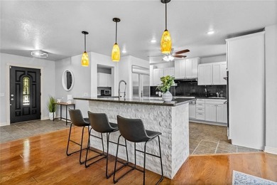 Discover this beautiful 4bed, 4bath home in a peaceful, wooded - photo 6