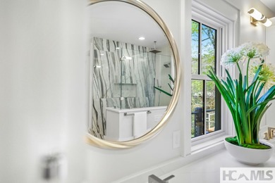 Presenting the most exquisite turnkey modern mountain home - photo 28