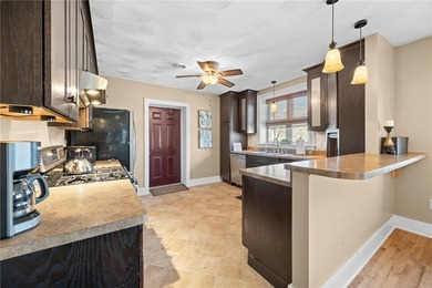Exceptional dual-property investment/residential opportunity - photo 33