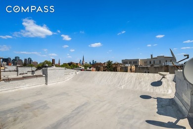 Situated on one of the most unique and quiet blocks in Brooklyn - photo 3