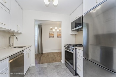 Discover sophisticated waterfront living in the heart of St - photo 33