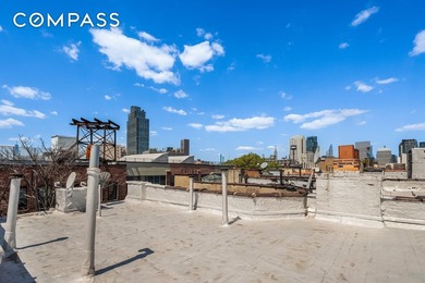 Situated on one of the most unique and quiet blocks in Brooklyn - photo 4