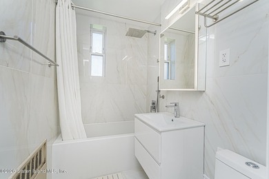 Discover sophisticated waterfront living in the heart of St - photo 34