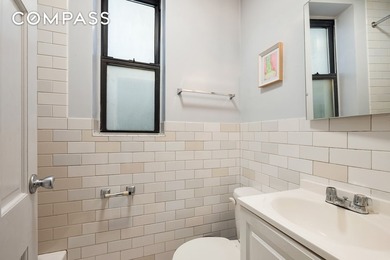 Situated on one of the most unique and quiet blocks in Brooklyn - photo 9