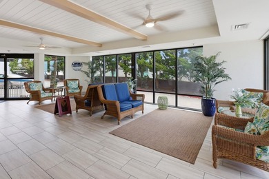 Live Where Others Vacation! Welcome to your fully furnished - photo 41