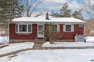 Candlewood Lake Home For Sale in New Milford Connecticut