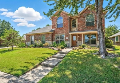 (private lake, pond, creek) Home For Sale in Royse City Texas