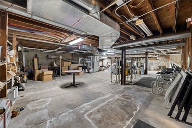 Exceptional dual-property investment/residential opportunity - photo 48