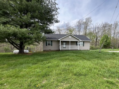 Need additional  bedroom?  Basement family room is 14x27!  This - Lake Home Sale Pending in Owenton, Kentucky