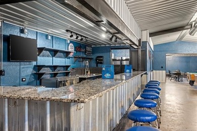 Positioned for visibility, access, and opportunity, Lula Pearl's - photo 18