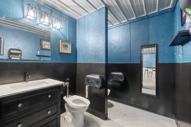Positioned for visibility, access, and opportunity, Lula Pearl's - photo 25