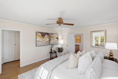 Welcome to 1386 Hillside Circle, a timeless Burlingame residence - photo 28