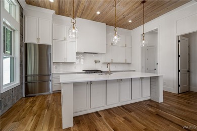 Experience refined lakefront living in this custom NEW - photo 30