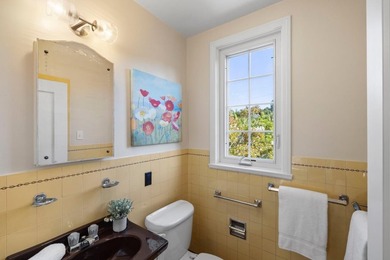 Welcome to 1386 Hillside Circle, a timeless Burlingame residence - photo 35