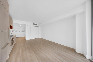 Step into one of Midtown Miami's newest residential addresses - photo 8