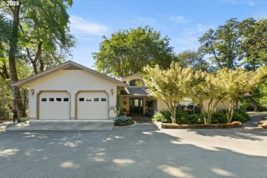 Lake Home For Sale in Roseburg, Oregon