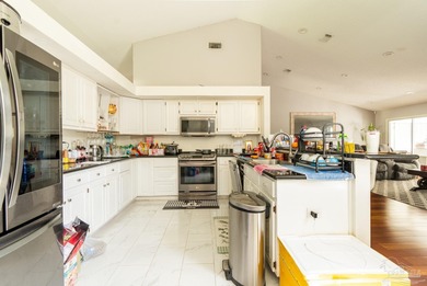 Charming 4-bedroom, 2.5-bath home in the highly sought-after - photo 12