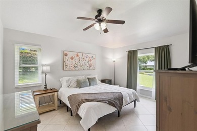 Welcome home to this beautifully maintained, immaculately clean - photo 19