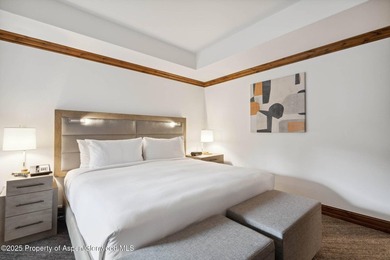2024 renovations completed (including new decor, furniture - photo 20