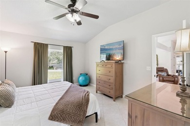 Welcome home to this beautifully maintained, immaculately clean - photo 20