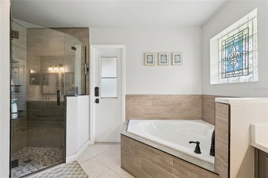 Welcome home to this beautifully maintained, immaculately clean - photo 22