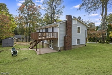 Beautifully updated and move-in ready, this 3-bedroom, 2-bath - photo 24
