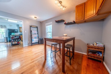 Great for Full-Time living at the lake! Flat lot, Garage & Dock - photo 13