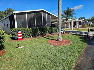 (private lake, pond, creek) Home For Sale in Auburndale Florida