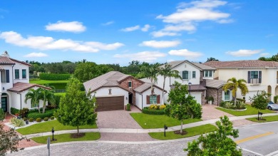 Lake Home For Sale in Boynton Beach, Florida