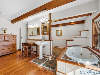 Tucked away on 21 private acres in Dillwyn with creek frontage - photo 34