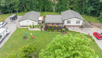 Great for Full-Time living at the lake! Flat lot, Garage & Dock - photo 47