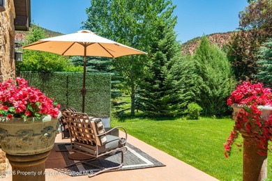 Impeccably crafted by Janckilla Construction and meticulously - photo 17