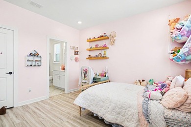 Welcome to life in Waterbridge, one of Carolina Forest's premier - photo 34